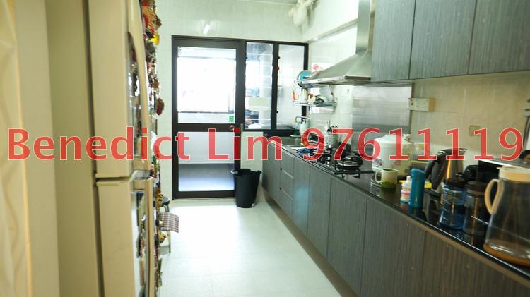 Blk 298A Compassvale Street (Sengkang), HDB Executive #110243542